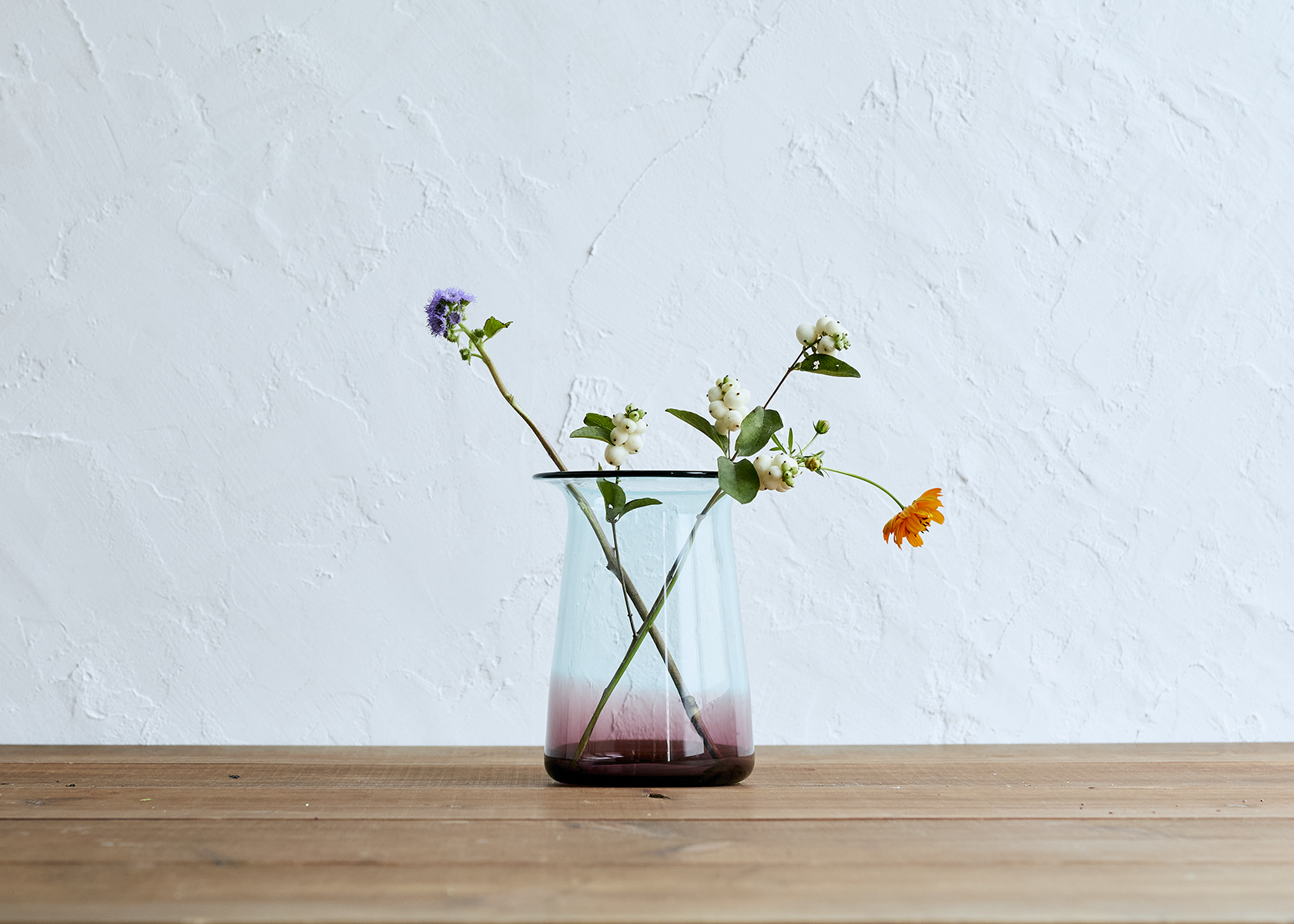 F. [éf] Original Vase　